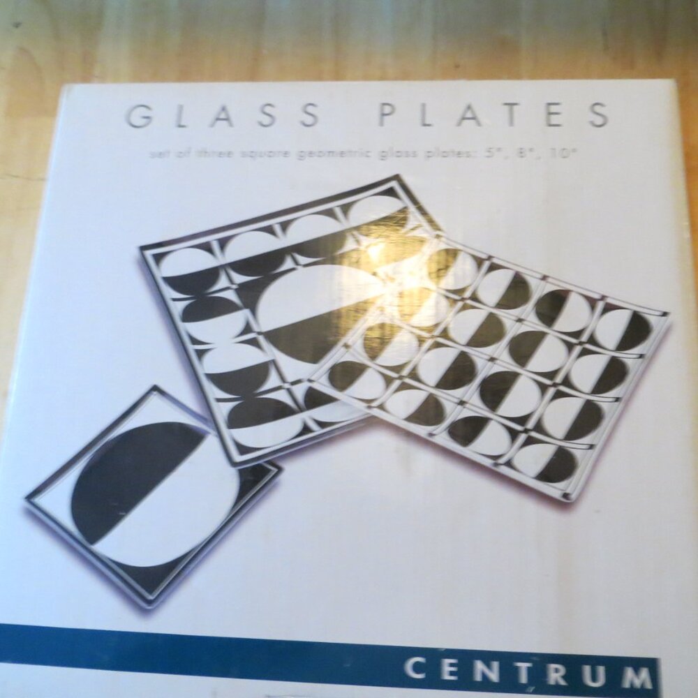 Centrum 3pc Geometric Square Glass Plates
